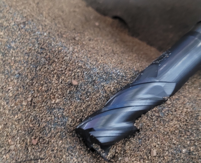 Schleppschleifen Gleitschleifen Schneidkantenpräparation Verrundung Präzisionsfinish Werkzeugoptimierung